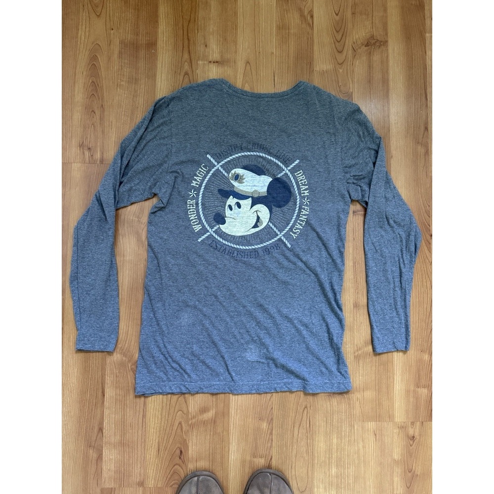 Disney cruise Line vintage Woman's Long Sleeve Shirt